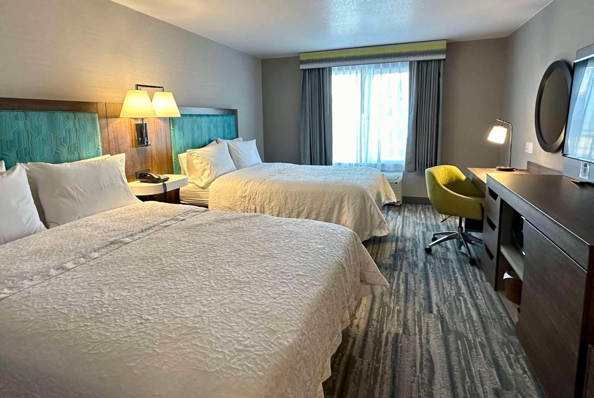 Hampton Inn & Suites Lathrop Eksteriør billede