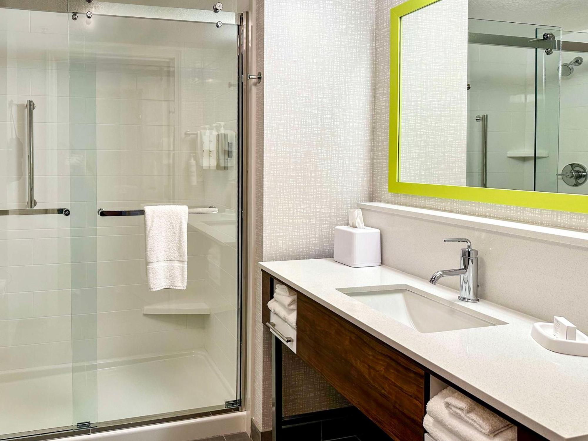 Hampton Inn & Suites Lathrop Eksteriør billede