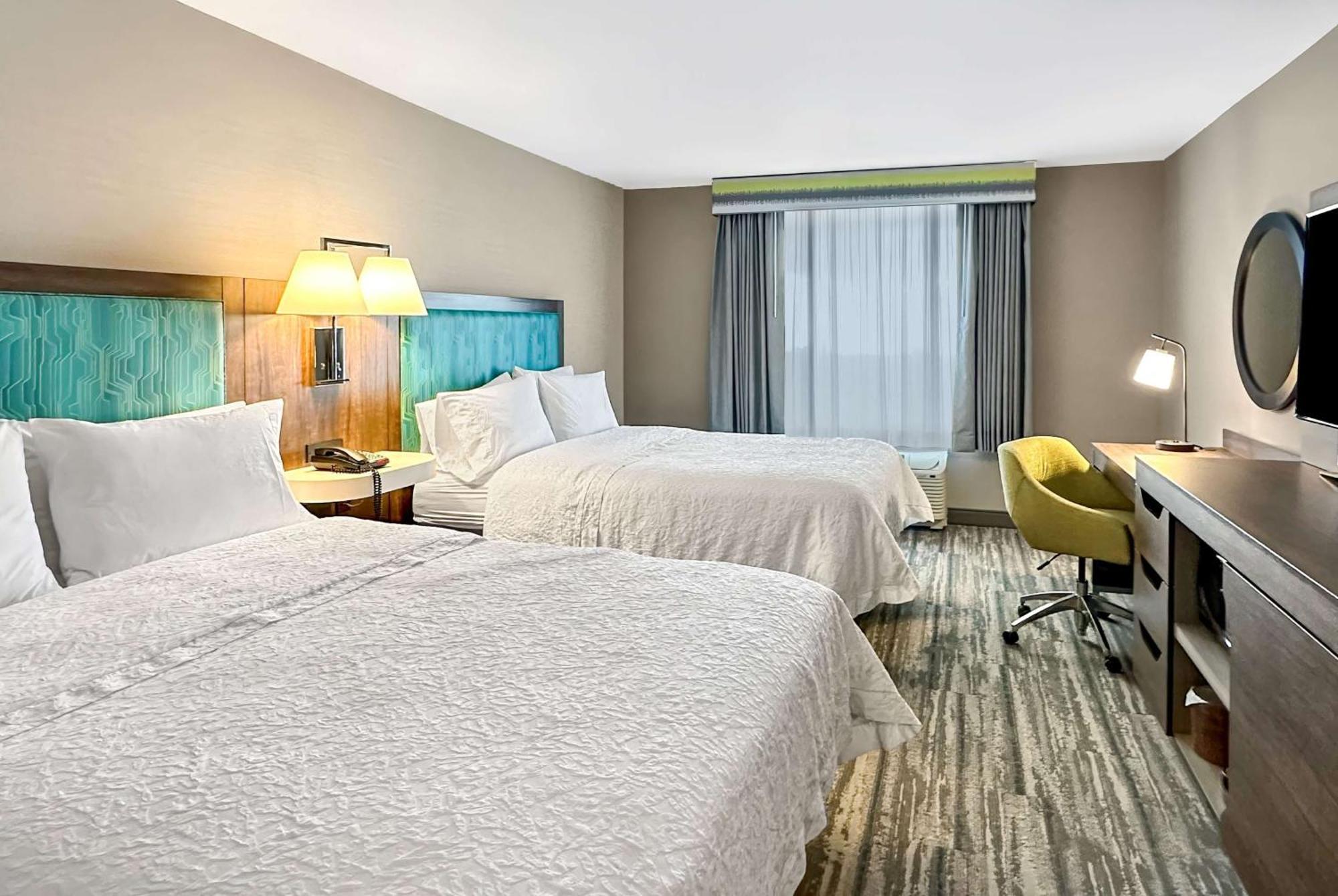 Hampton Inn & Suites Lathrop Eksteriør billede