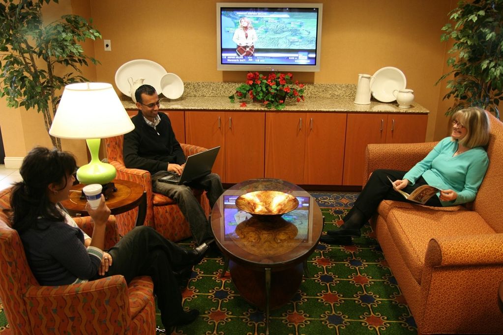 Hampton Inn & Suites Lathrop Interiør billede