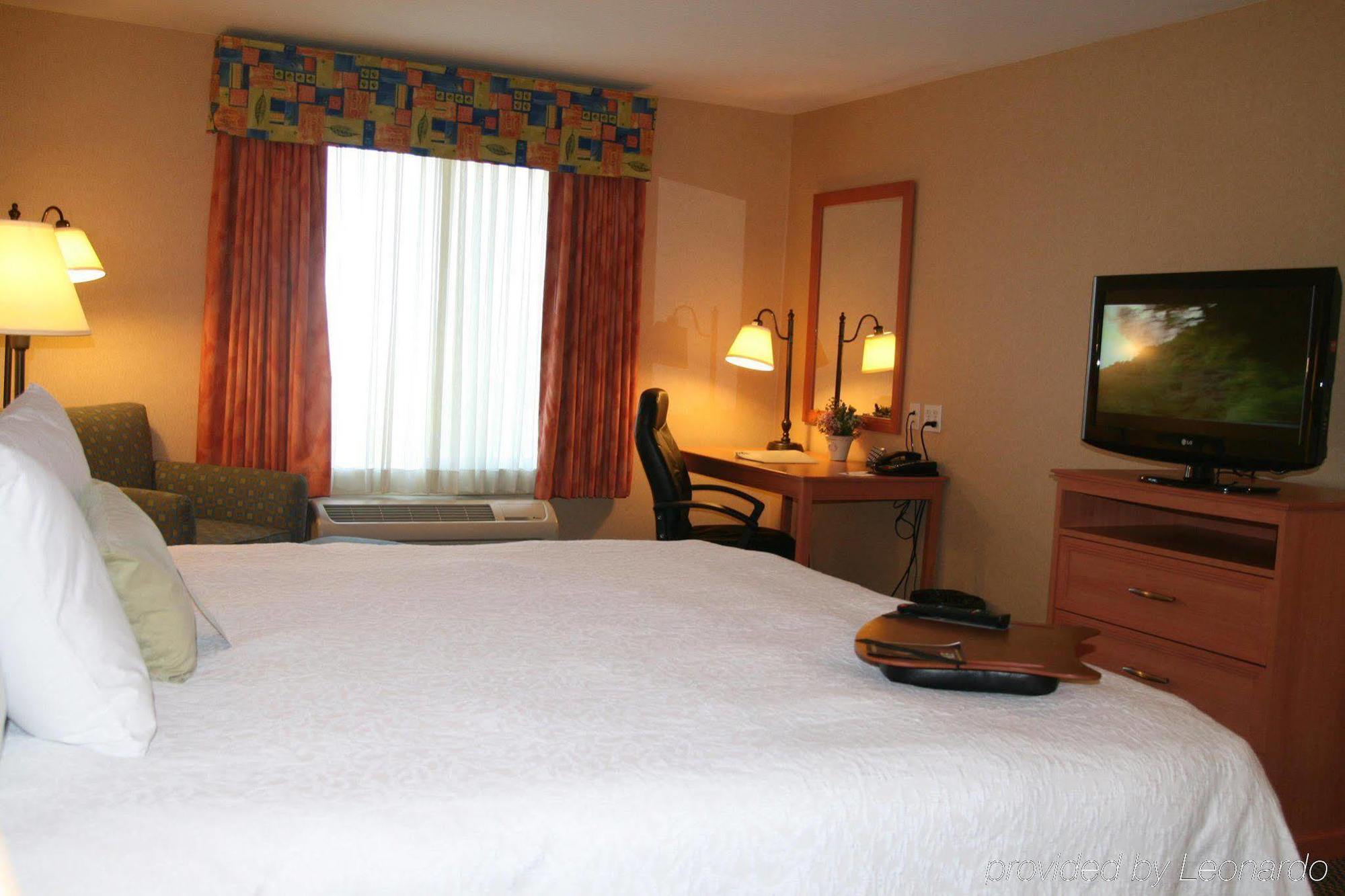 Hampton Inn & Suites Lathrop Værelse billede