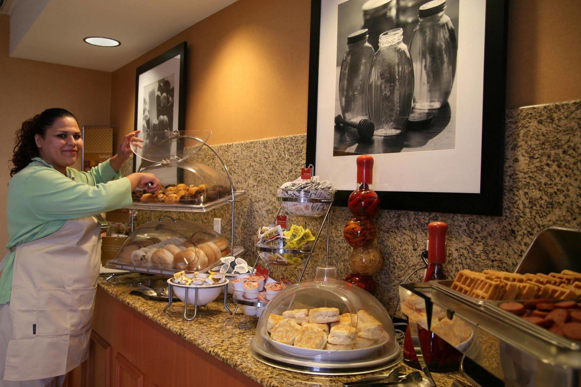 Hampton Inn & Suites Lathrop Restaurant billede